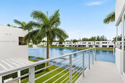 10286 NW 75th Ter, Doral, FL 33178 - Photo 9
