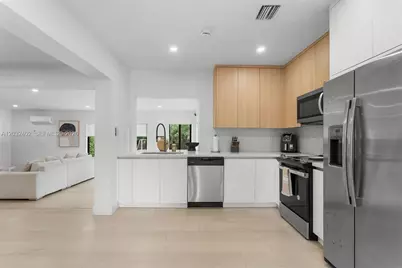151 NW 146th St #151, Miami, FL 33168 - Photo 7