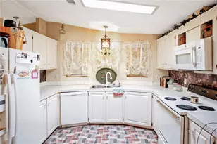 35250 SW 177th Ct, Homestead, FL 33034 - Photo 9