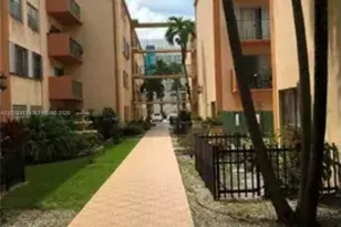 5501 NW 7th St, Miami, FL 33126 - Photo 5
