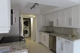 11543 SW 109th Rd, Miami, FL 33176 - Photo 5