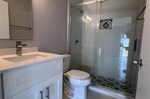 2834 W 75th Terrace, Hialeah, FL 33018 - Photo 7