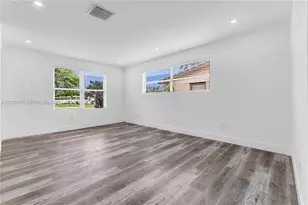 2600 NW 108th St, Miami, FL 33167 - Photo 9