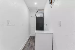 2600 NW 108th St, Miami, FL 33167 - Photo 31
