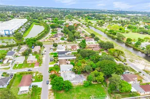 2600 NW 108th St, Miami, FL 33167 - Photo 43