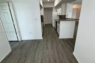 140 SW 117th Ave, Pembroke Pines, FL 33025 - Photo 9