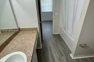 140 SW 117th Ave, Pembroke Pines, FL 33025 - Photo 7