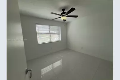 2500 W 67th Pl #21-26, Hialeah, FL 33016 - Photo 13