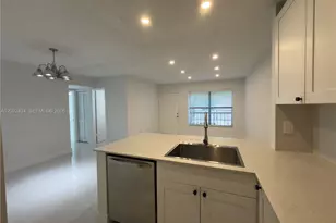 2500 W 67th Pl, Hialeah, FL 33016 - Photo 3