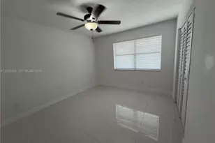 2500 W 67th Pl, Hialeah, FL 33016 - Photo 15