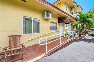 12085 W Dixie Hwy, Biscayne Park, FL 33161 - Photo 11