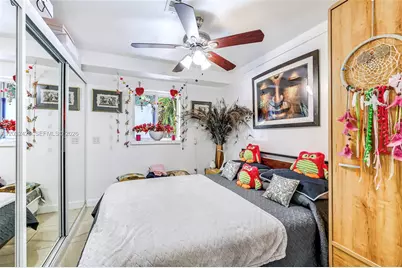 12085 W Dixie Highway, Biscayne Park, FL 33161 - Photo 27