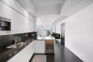 50 South Pointe Dr, Miami Beach, FL 33139 - Photo 19