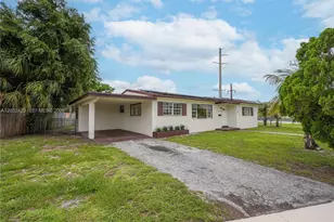 701 NW 176th Terrace, Miami Gardens, FL 33169 - Photo 3
