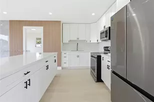 701 NW 176th Terrace, Miami Gardens, FL 33169 - Photo 19