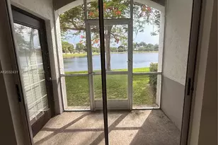 715 SW 148th Ave, Sunrise, FL 33325 - Photo 21