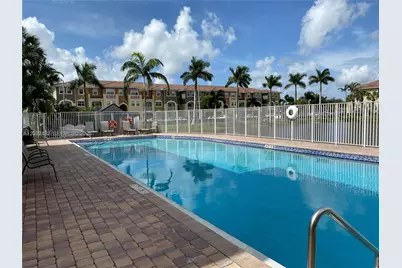 8800 NW 107th Ct #110, Doral, FL 33178 - Photo 27