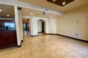 8800 NW 107 Ct, Doral, FL 33178 - Photo 9