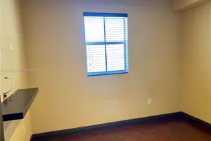 8800 NW 107 Ct, Doral, FL 33178 - Photo 21