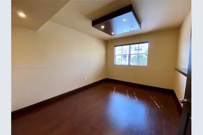 8800 NW 107th Ct #110, Doral, FL 33178 - Photo 7