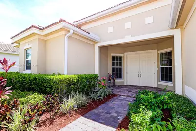 11931 SW Aventino Dr, Port Saint Lucie, FL 34987 - Photo 15