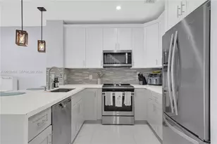 223 SW 120th Ave, Pembroke Pines, FL 33025 - Photo 5