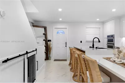 2115 NE 123rd St, North Miami, FL 33181 - Photo 21