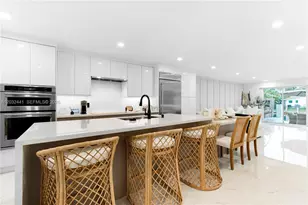 2115 NE 123rd St, North Miami, FL 33181 - Photo 11