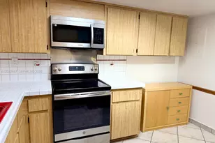 9119 SW 129th Ln, Miami, FL 33176 - Photo 7