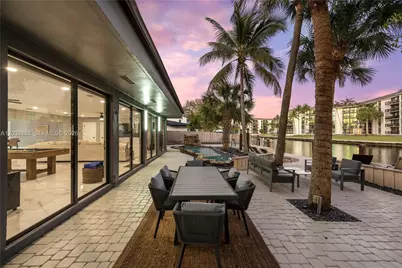 1030 SW 14th Ter, Fort Lauderdale, FL 33312 - Photo 3