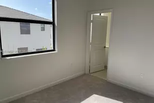 12928 SW 232nd Ter, Homestead, FL 33032 - Photo 5