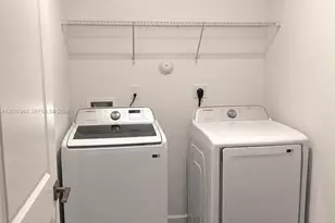 791 SE 18th St, Homestead, FL 33034 - Photo 9