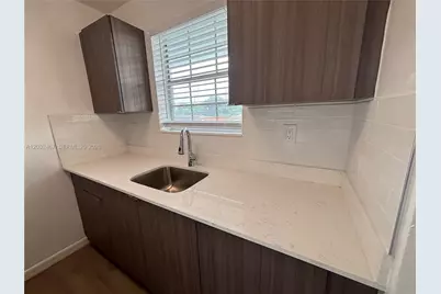 6661 SW 18th St #206, Pembroke Pines, FL 33023 - Photo 3