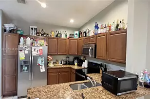 5356 NW 93rd Terrace, Sunrise, FL 33351 - Photo 9