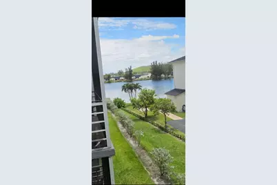 4311 Crystal Lake Dr #321, Deerfield Beach, FL 33064 - Photo 3