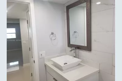 4700 Washington St #404, Hollywood, FL 33021 - Photo 9