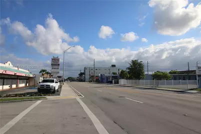359 E 12th St, Hialeah, FL 33010 - Photo 3