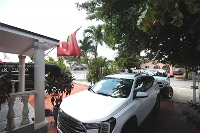 359 E 12th St, Hialeah, FL 33010 - Photo 63