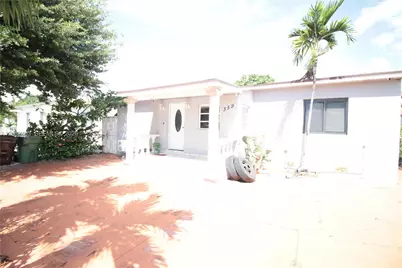 359 E 12th St, Hialeah, FL 33010 - Photo 5