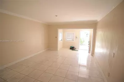 359 E 12th St, Hialeah, FL 33010 - Photo 13