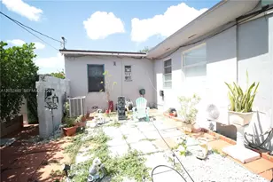 359 E 12th St, Hialeah, FL 33010 - Photo 11
