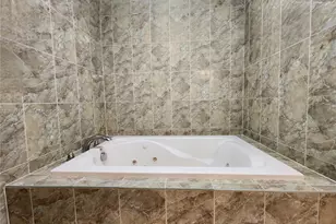 2030 S Ocean Dr, Hallandale Beach, FL 33009 - Photo 15