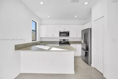 2542 SE 29th St #2542, Homestead, FL 33035 - Photo 15