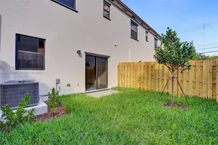 2542 SE 29th St, Homestead, FL 33035 - Photo 31