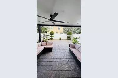 3355 W 90th Ter, Hialeah, FL 33018 - Photo 7
