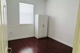 3355 W 90th Terrace, Hialeah, FL 33018 - Photo 15