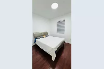 3355 W 90th Ter, Hialeah, FL 33018 - Photo 19