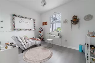 561 NW 204th St, Miami Gardens, FL 33169 - Photo 21