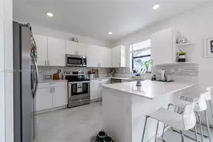 561 NW 204th St, Miami Gardens, FL 33169 - Photo 1
