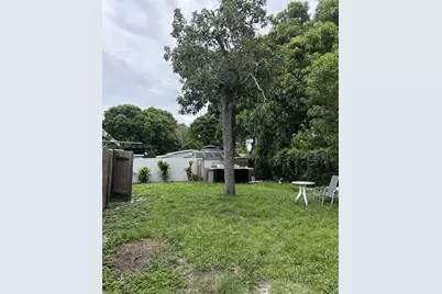 2370 NW 153rd St, Miami Gardens, FL 33054 - Photo 15